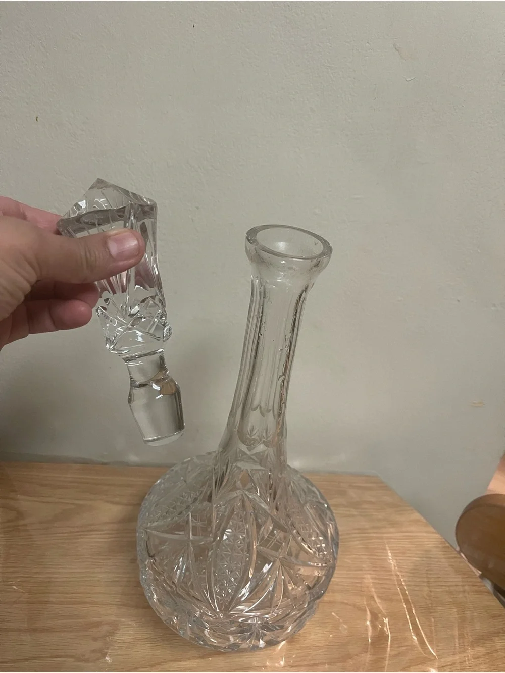 Clear Crystal Cut Glass Decanter with Stopper